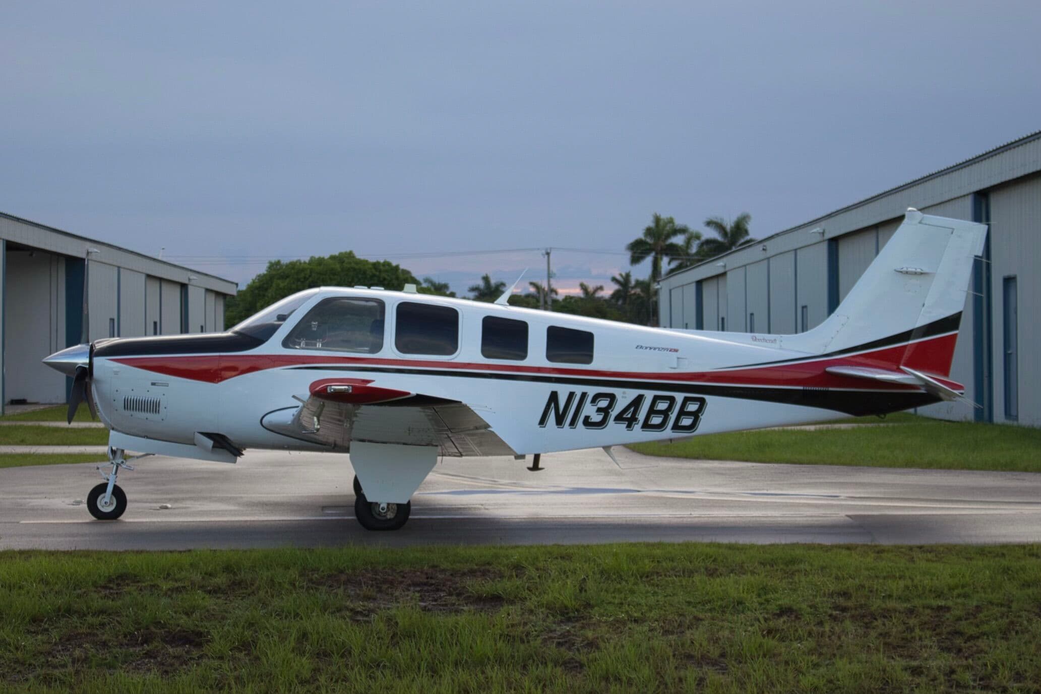 2020 Beechcraft G36 Bonanza, photograph 1