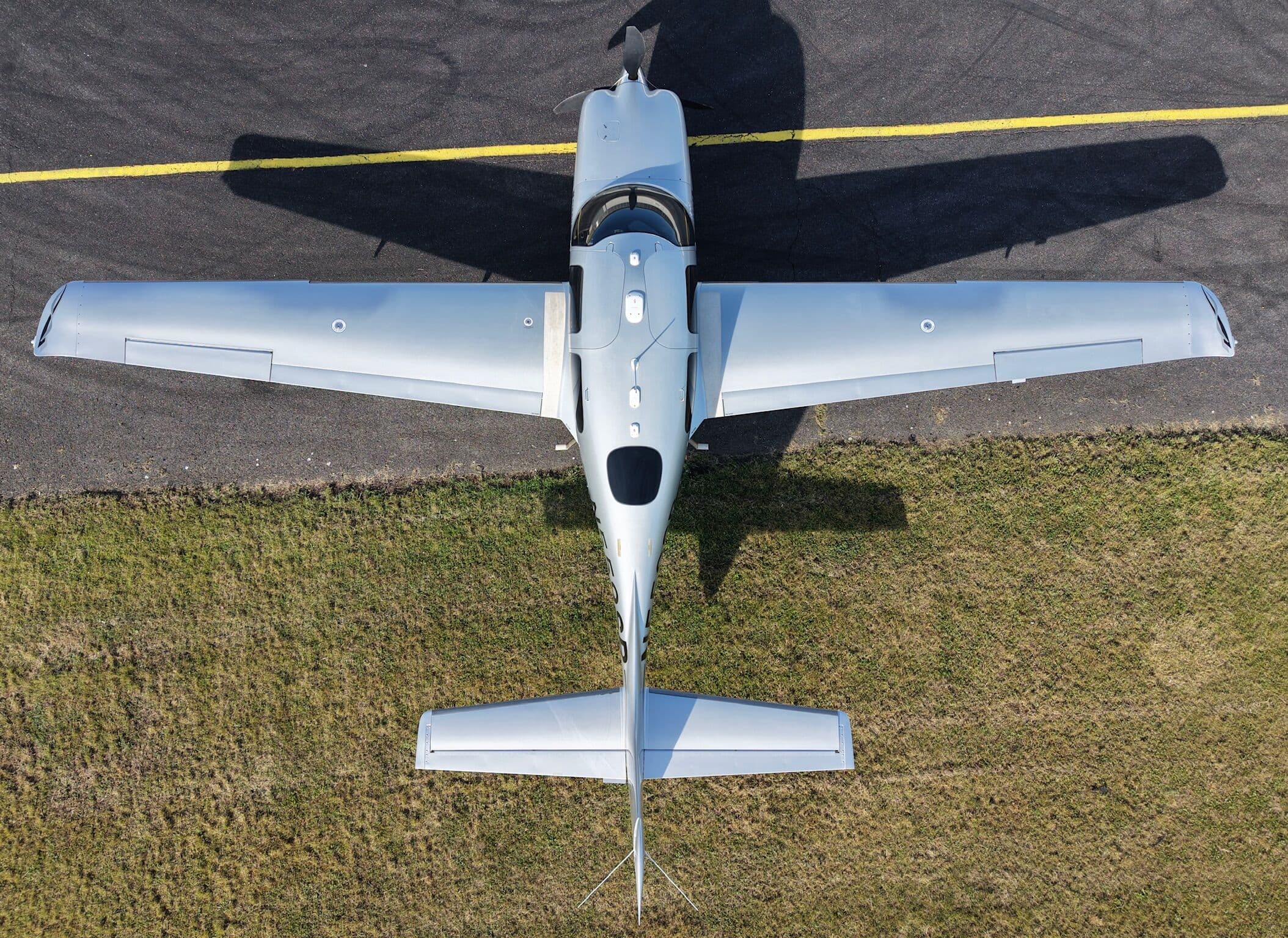 2007 Cirrus SR22 TN G3, photograph 1