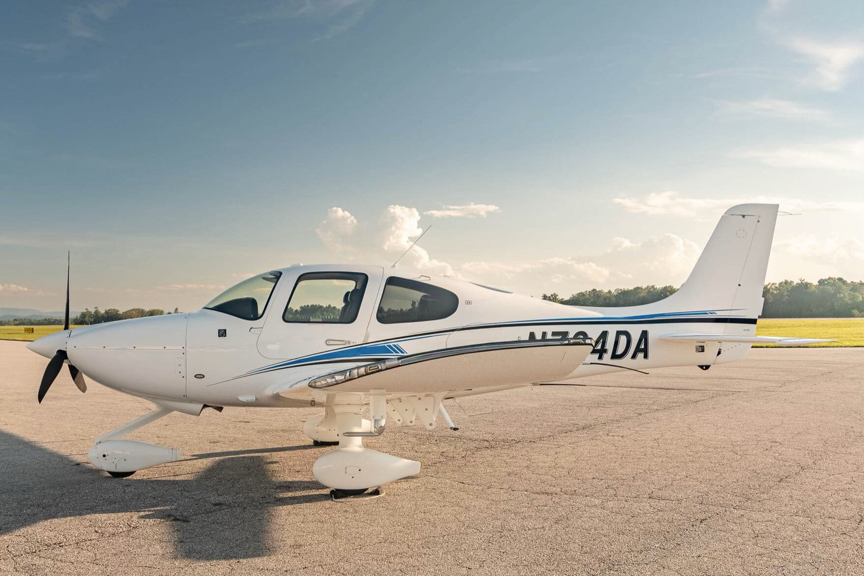 2023 Cirrus SR20 G6, photograph 1