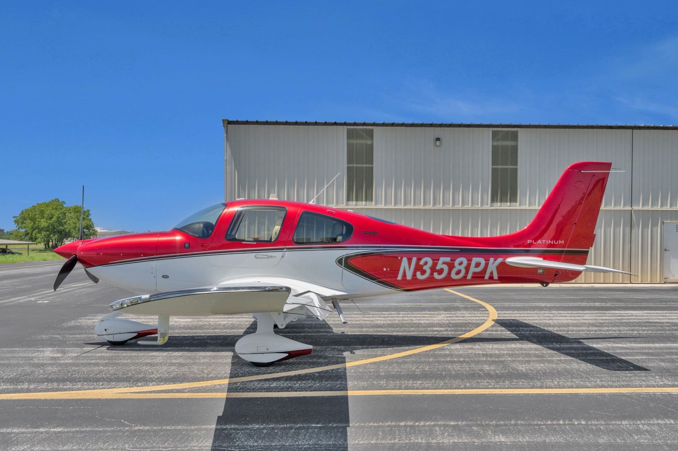 2022 Cirrus SR20 G6, photograph 1